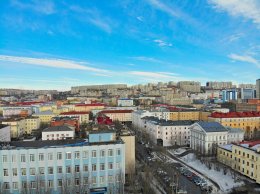 Мурманск весной