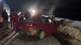 Разбитая Kia после аварии