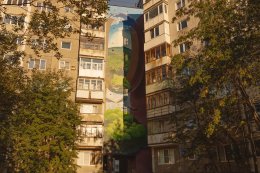 самый длинный дом в России в Мурманске, на проспекте Кольском.