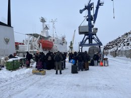 Первый состав отправляется на архипелаг Шпицберген.