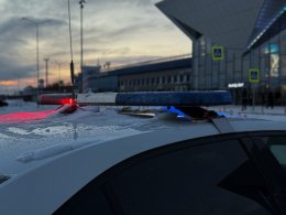 Автомобиль ГАИ на выезде