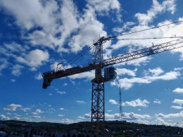 Башенный кран в Мурманске