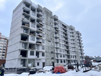 Строящийся дом на улице Кирпичной в Мурманске