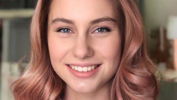 модная женская прическа