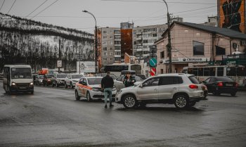 ДТП с участием нескольких автомобилей.