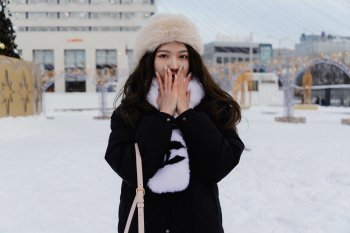 Туристка из Китая в Мурманске