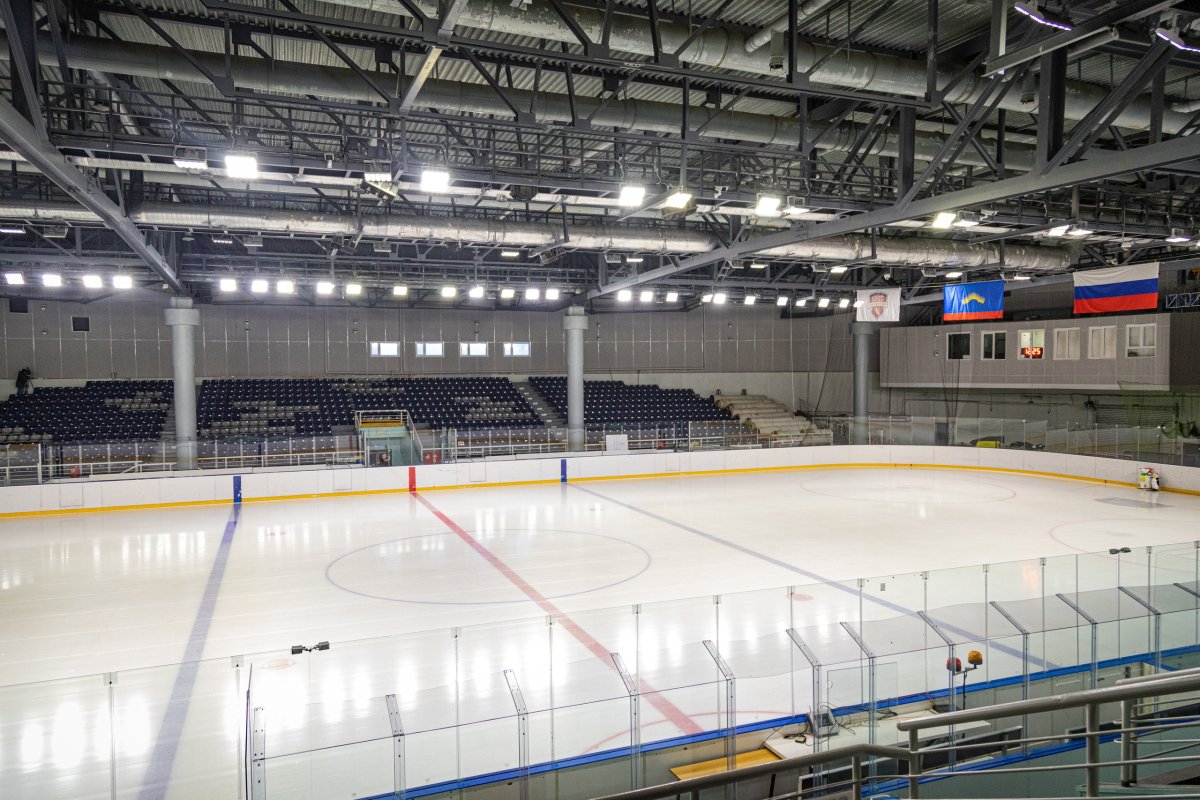 Ледовый дворец в Мурманске.