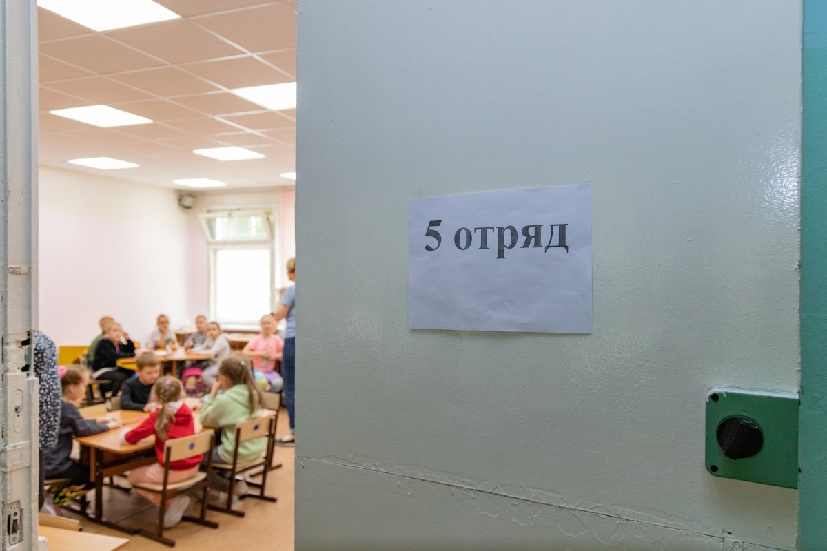 Детский лагерь в мурманской школе.