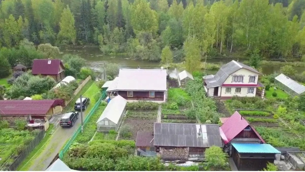 вид на летние дачи