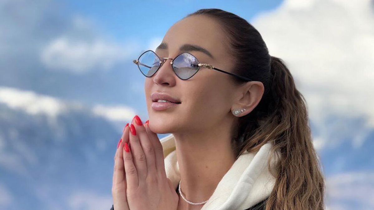 Ольга Бузова