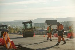 Ремонт дороги под Мурманском