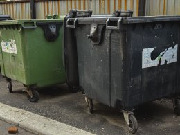 Мусорные контейнеры