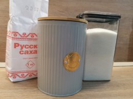 Сахар в банке