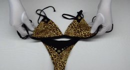 леопардовый купальник с клепками