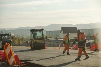 Ремонт дороги под Мурманском