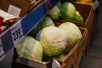 Капуста в магазине