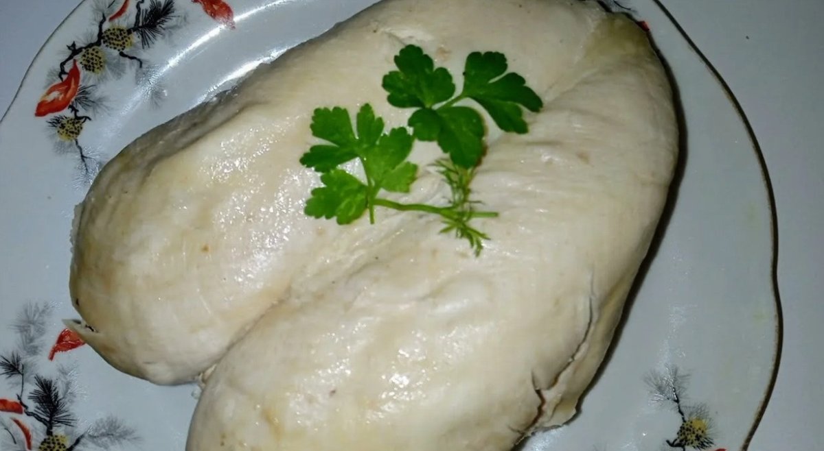 отварная куриная грудка