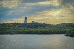 Памятник Алёша в Мурманске.