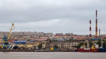 Вид на Мурманск с Кольского залива
