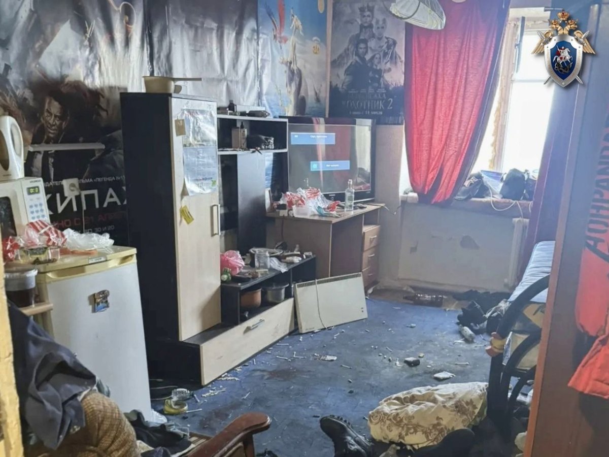 Фото с места преступления в общежитии Снежногорска
