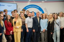 Глава Мурманска встретился ч молодежью