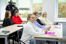 Студенты в аудитории.