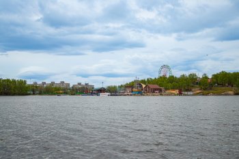 Семёновское озеро в Мурманске.