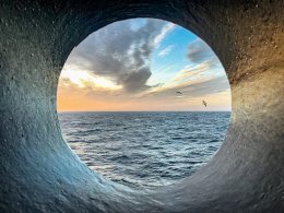 Баренцево море из иллюминатора