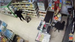 Кража алкоголя в магазине Мурманска
