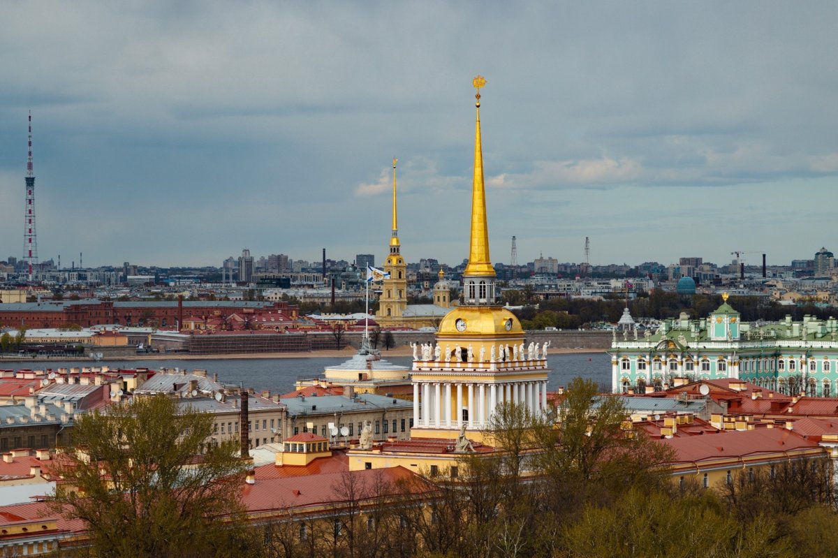 Вид на Петербург