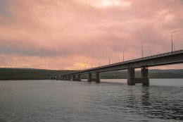 Кольский мост в Мурманске осенью