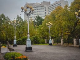 Сквер в Мурманске.