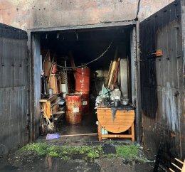 последствия пожара в гараже в Оленегорске