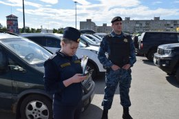 Арест автомобиля должника судебными приставами