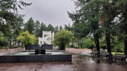 Памятник жертвам интервенции осенью в Мурманске