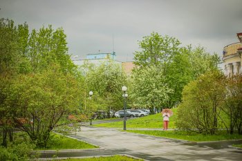 Человек на улице.