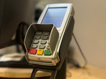 терминал безналичной оплаты