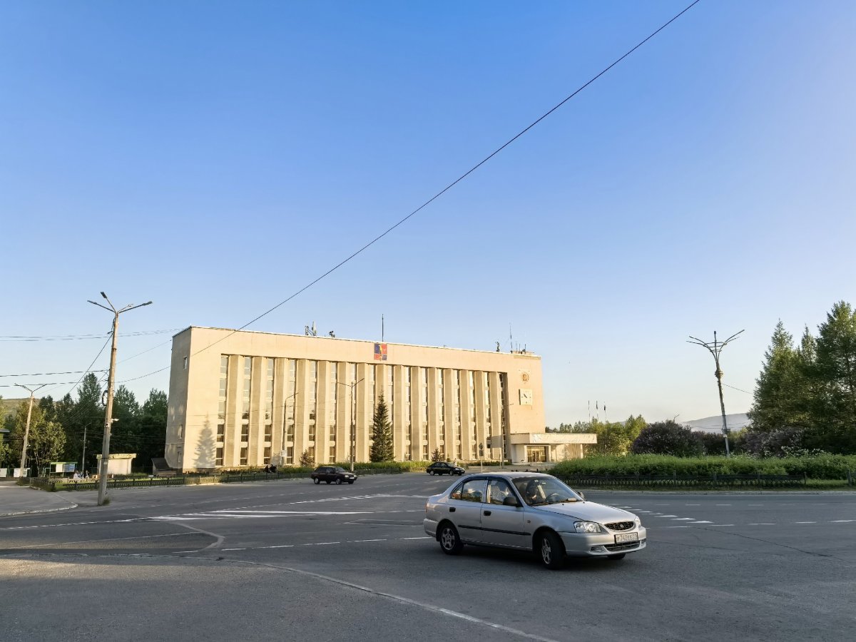 Администрация Мончегорска.