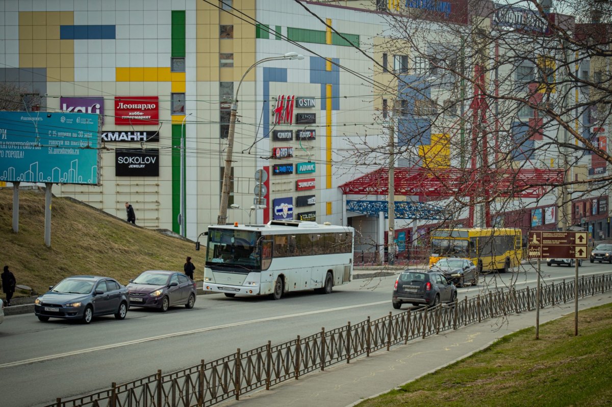 автобус в Мурманске